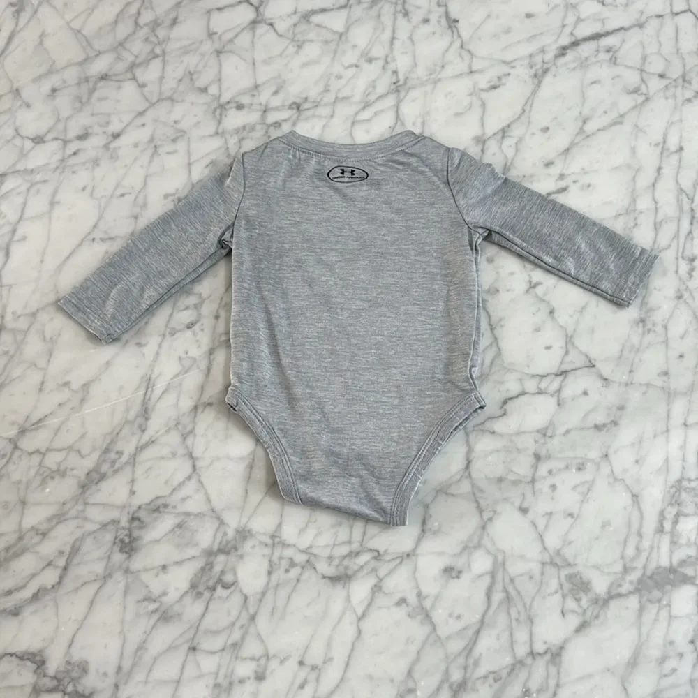 NWOT Under Armour Onesie Naptime to Game time Size 0/3 Months
